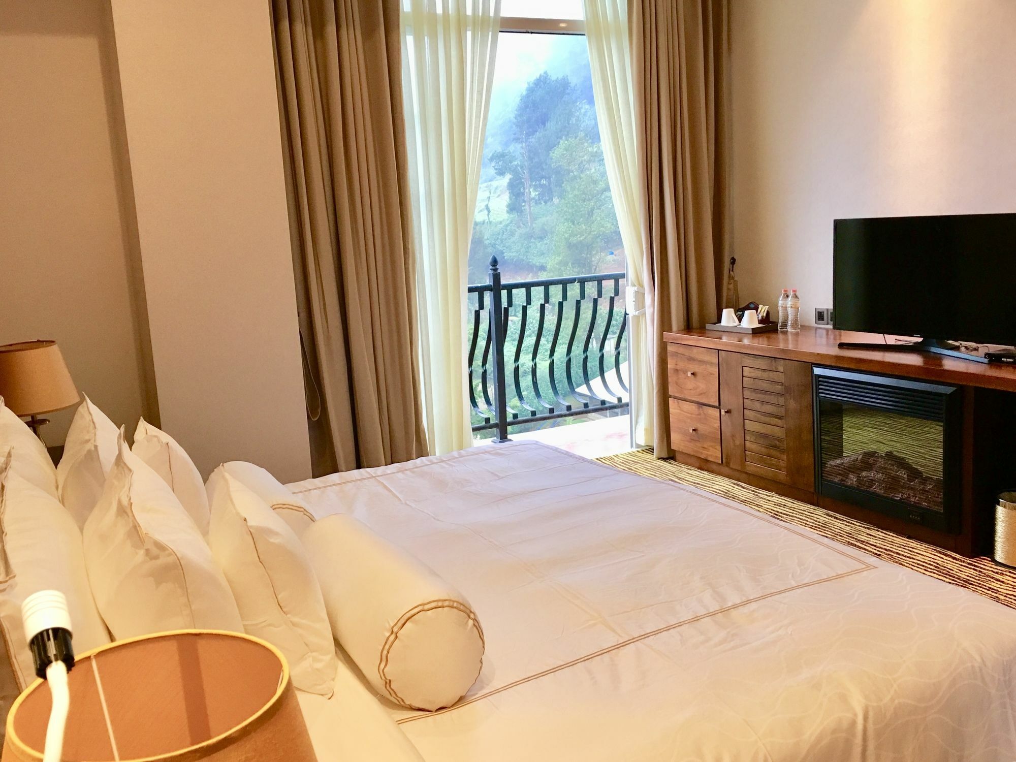 The Golden Ridge Hotel Nuwara Eliya Exterior foto